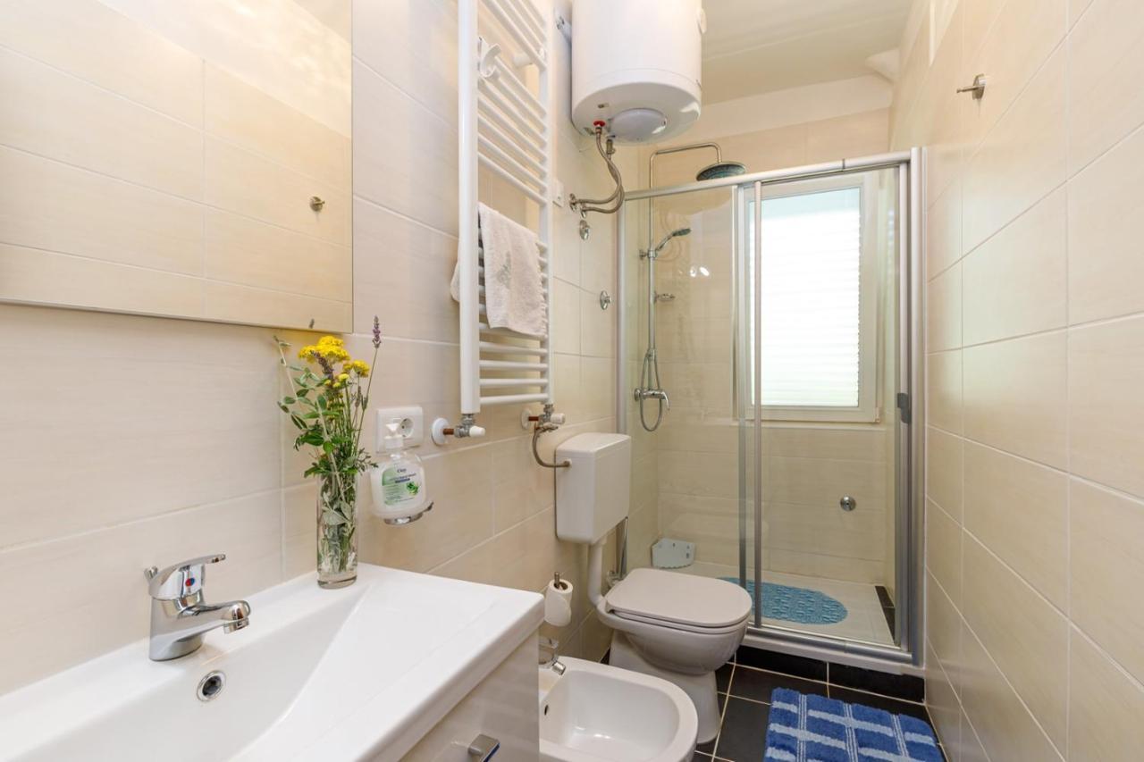 Apartments Vivijana 라벡 외부 사진